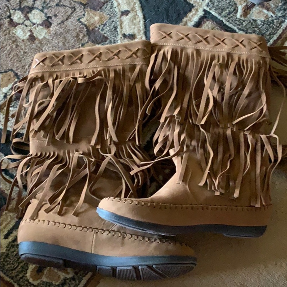Fringe Boots